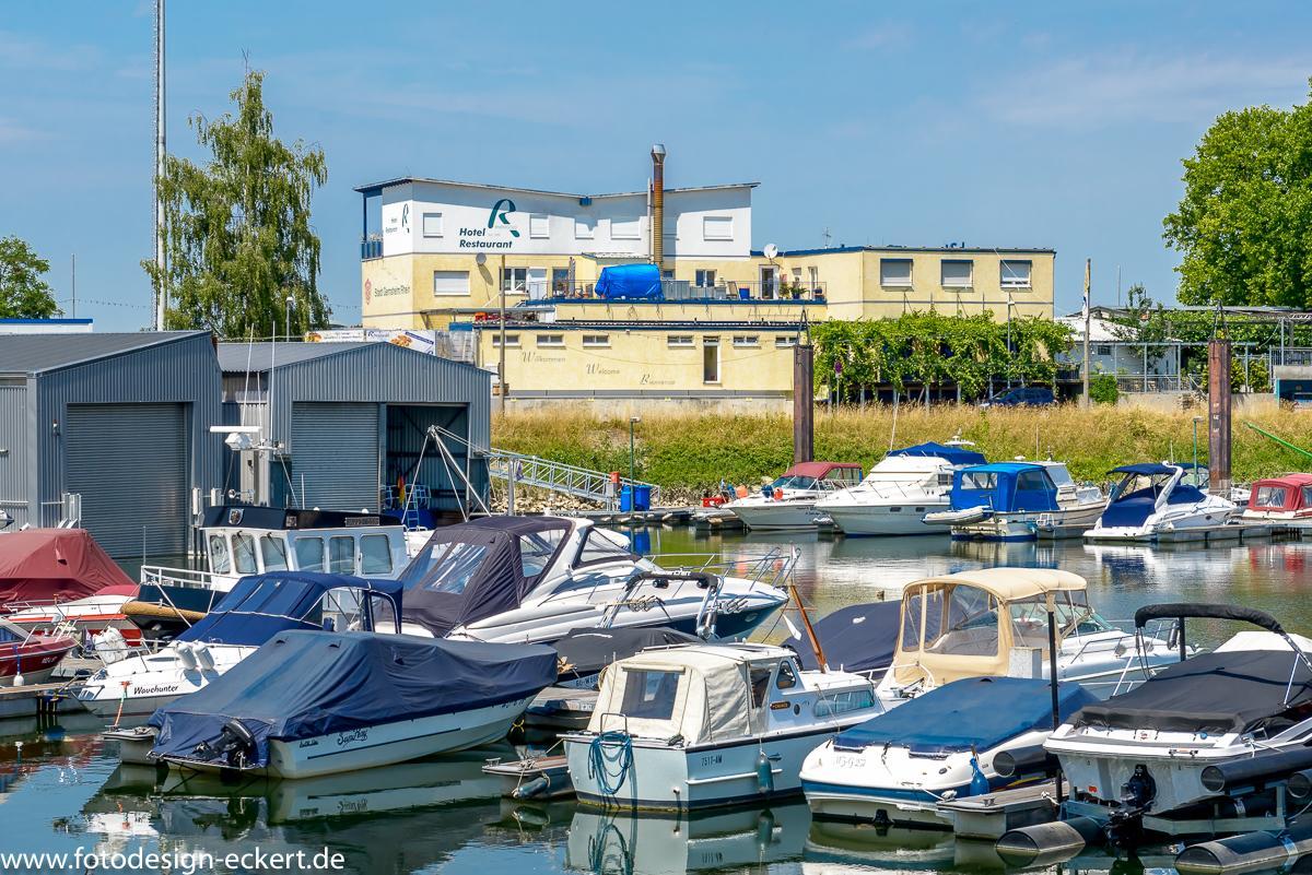 Hotel Rheingold Gernsheim Bagian luar foto