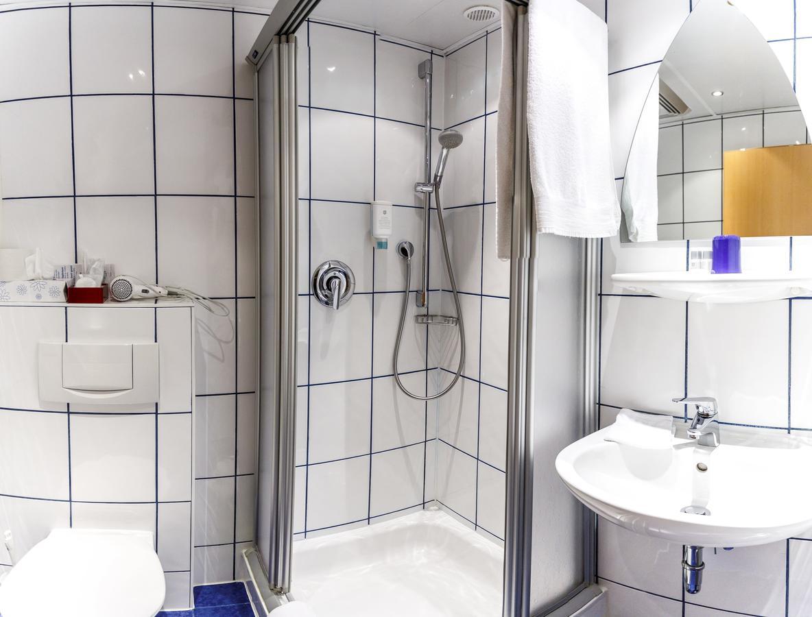 Hotel Rheingold Gernsheim Bagian luar foto